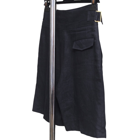 CHLOE Shorts Bermuda Navy Knee Leg Buttons Buckle Pleated Pockets Sz 36 - Picture 3 of 6